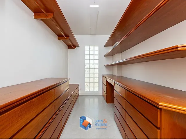 Apartamento 2 quartos e 2 banheiros, à venda, no bairro Itaim Bibi em São Paulo