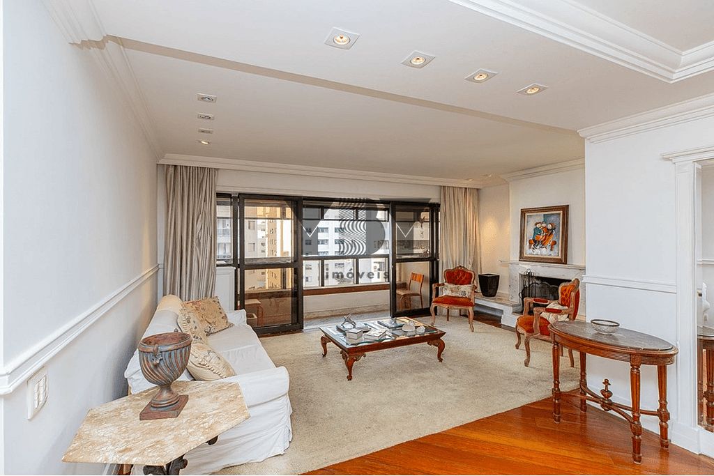 Apartamento à venda com 4 quartos, 155m² - Foto 1
