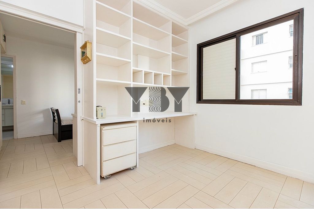 Apartamento à venda com 4 quartos, 155m² - Foto 9