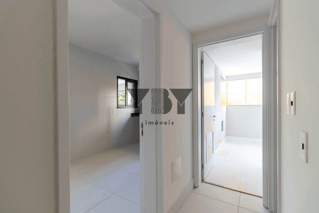 Apartamento à venda com 3 quartos, 153m² - Foto 3