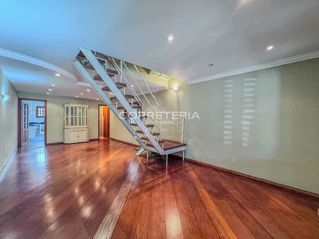 Casa 3 quartos e 4 banheiros, à venda, no bairro Planalto Paulista em São Paulo