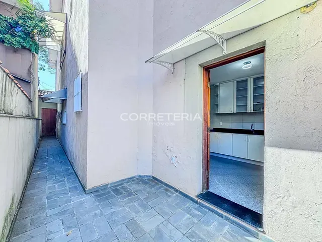 Casa 3 quartos e 4 banheiros, à venda, no bairro Planalto Paulista em São Paulo
