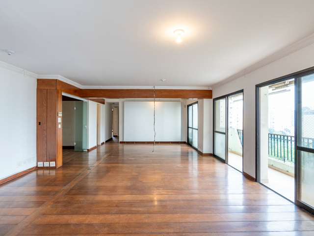 Foto do Apartamento - Apartamento à venda 3 Quartos 1 Suite 3 Vagas 168M² Vila Andrade São Paulo - SP | Lares e Andares Imóveis