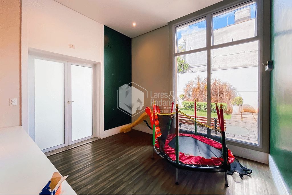 Apartamento à venda com 2 quartos, 95m² - Foto 4