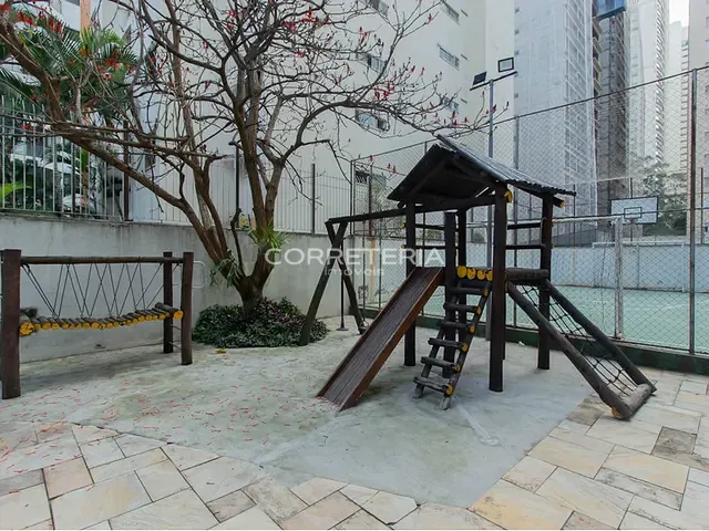 Cobertura / Penthouse 4 quartos e 3 banheiros, à venda, no bairro Campo Belo em São Paulo