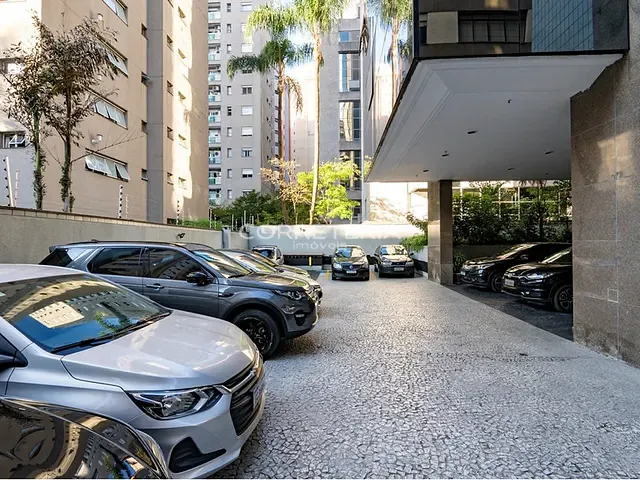Sala à venda, no bairro Itaim Bibi em São Paulo