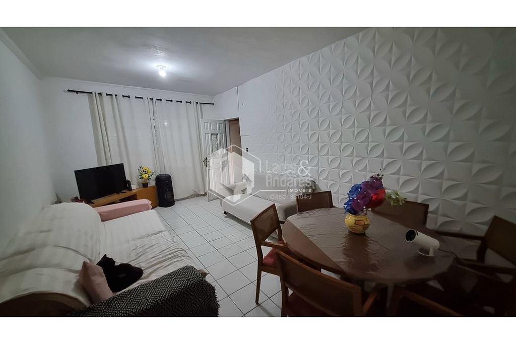 Casa à venda com 4 quartos, 172m² - Foto 1