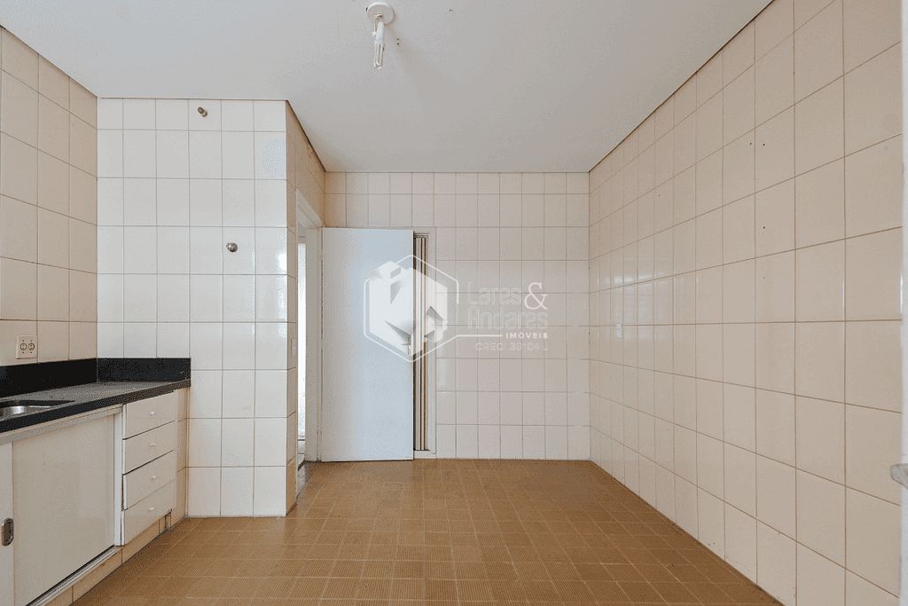 Casa à venda com 3 quartos, 250m² - Foto 46
