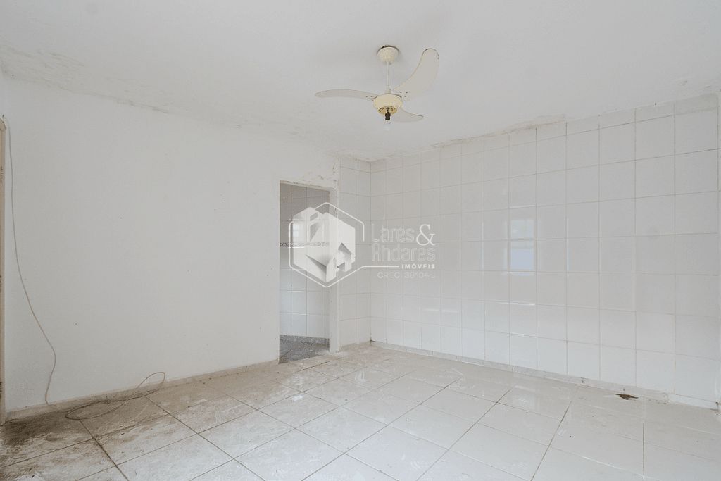 Casa à venda com 3 quartos, 250m² - Foto 6