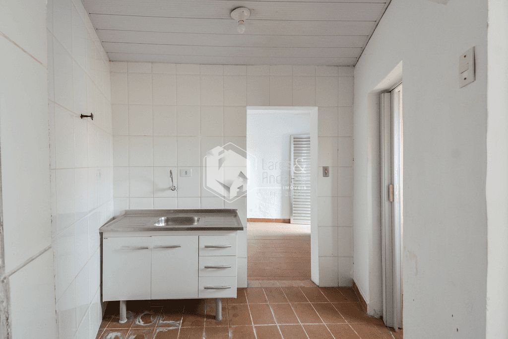 Casa à venda com 3 quartos, 250m² - Foto 18