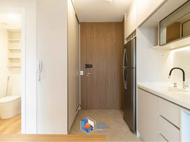 Apartamento 1 quarto e 1 banheiro, à venda, no bairro Pinheiros em São Paulo