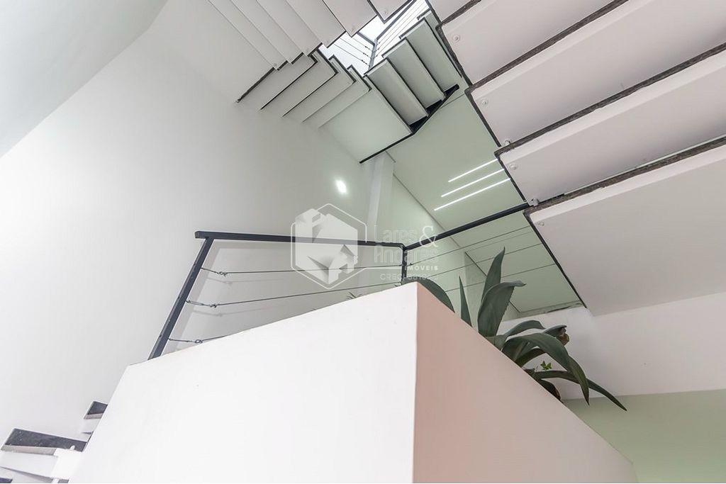 Casa à venda com 3 quartos, 166m² - Foto 18