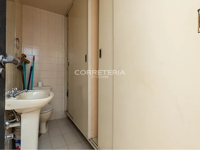 Loja à venda, no bairro Moema em São Paulo