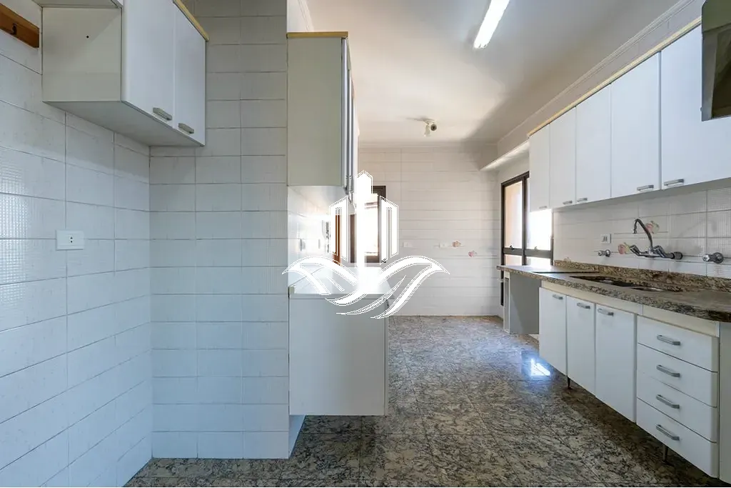 Apartamento, 4 quartos, 192 m² - Foto 2