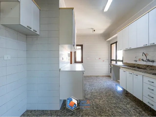 Apartamento 4 quartos e 6 banheiros, à venda, no bairro Chácara Santo Antônio (Zona Sul) em São Paulo