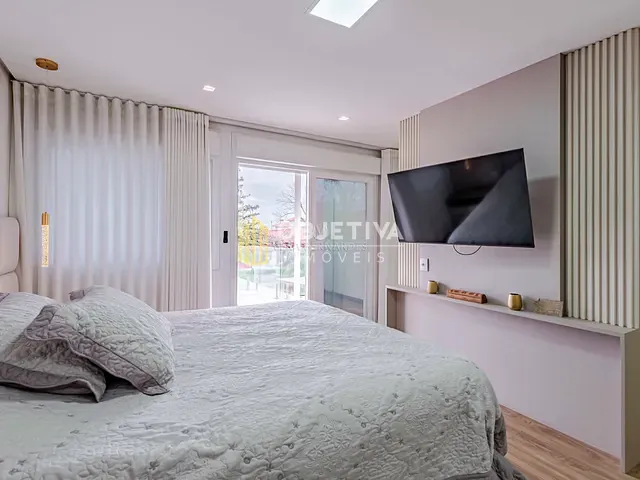 Casa 2 quartos e 7 banheiros, à venda, no bairro Vila Assunção em Porto Alegre