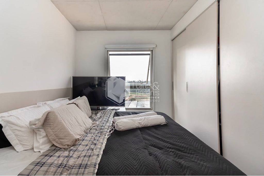 Apartamento à venda com 1 quarto, 70m² - Foto 17