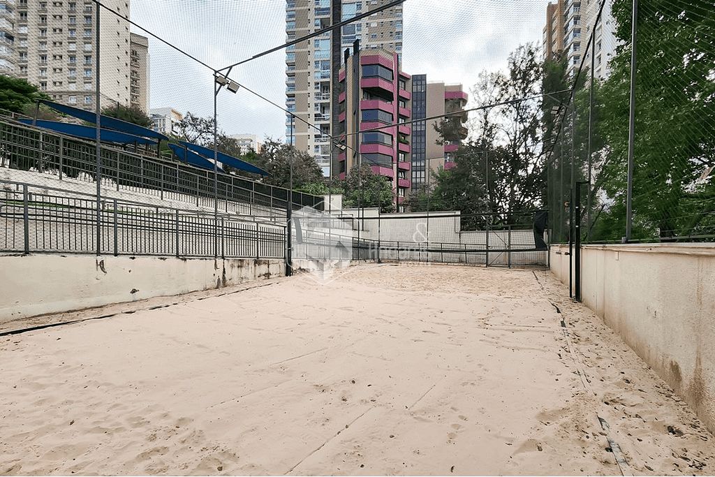 Apartamento à venda com 1 quarto, 70m² - Foto 8