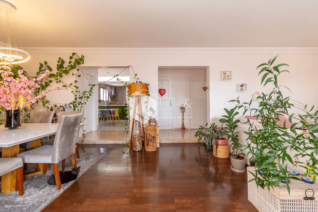 Apartamento à venda com 3 quartos, 184m² - Foto 29