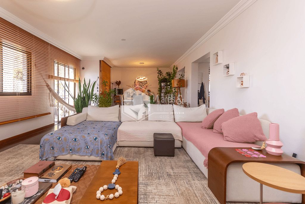 Apartamento à venda com 3 quartos, 184m² - Foto 31