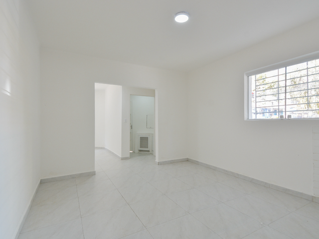 Foto do Loja - Edifício Comercial à venda 1 Vaga 80M² Vila Clementino São Paulo - SP | Lares e Andares Imóveis