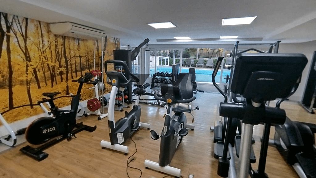 Apartamento à venda com 1 quarto, 93m² - Foto 7