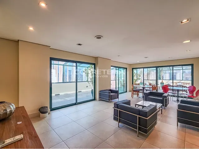 Apartamento 1 quarto e 1 banheiro, à venda, no bairro Itaim Bibi em São Paulo