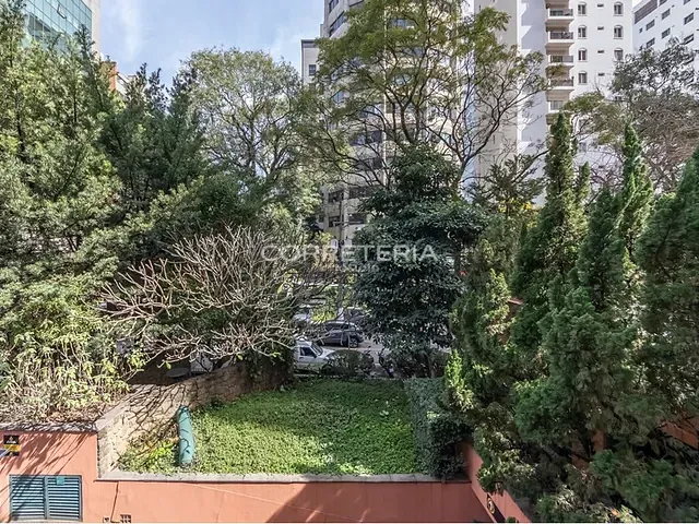 Apartamento 1 quarto e 1 banheiro, à venda, no bairro Itaim Bibi em São Paulo