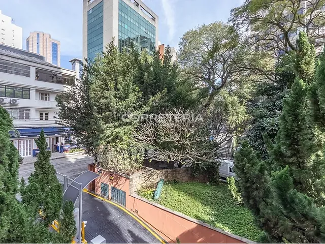 Apartamento 1 quarto e 1 banheiro, à venda, no bairro Itaim Bibi em São Paulo