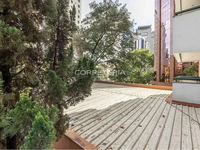 Apartamento 1 quarto e 1 banheiro, à venda, no bairro Itaim Bibi em São Paulo