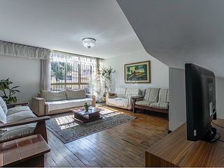 Foto do Casa-Casa à venda 3 Quartos 1 Suite 2 Vagas 194M² Cidade Vargas São Paulo - SP