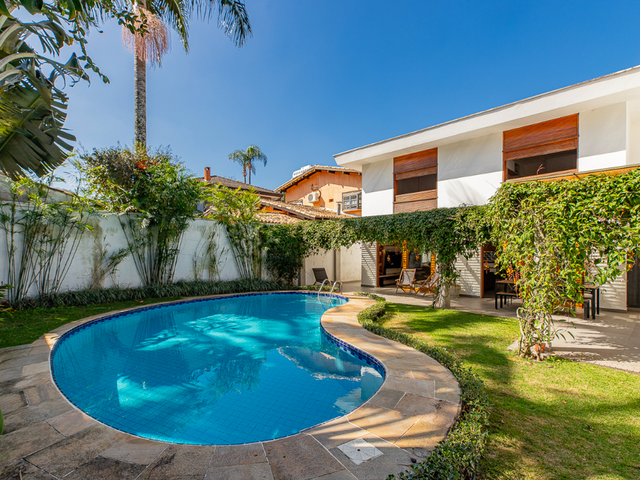 Foto do Casa - Casa à venda 3 Quartos 1 Suite 4 Vagas 256M² Granja Julieta São Paulo - SP | Lares e Andares Imóveis