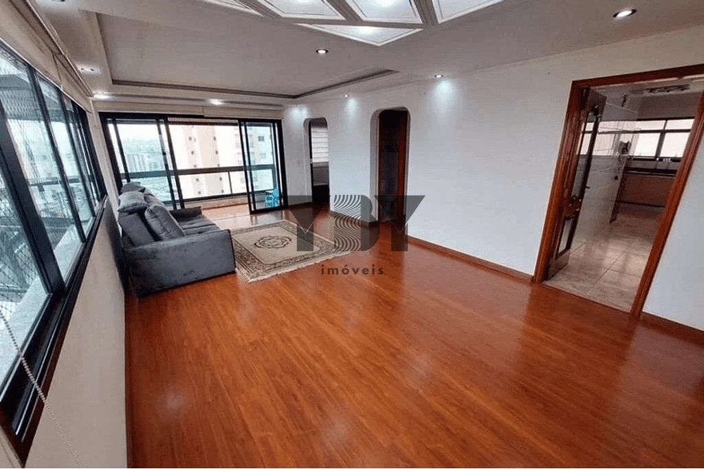 Apartamento à venda com 4 quartos, 150m² - Foto 1