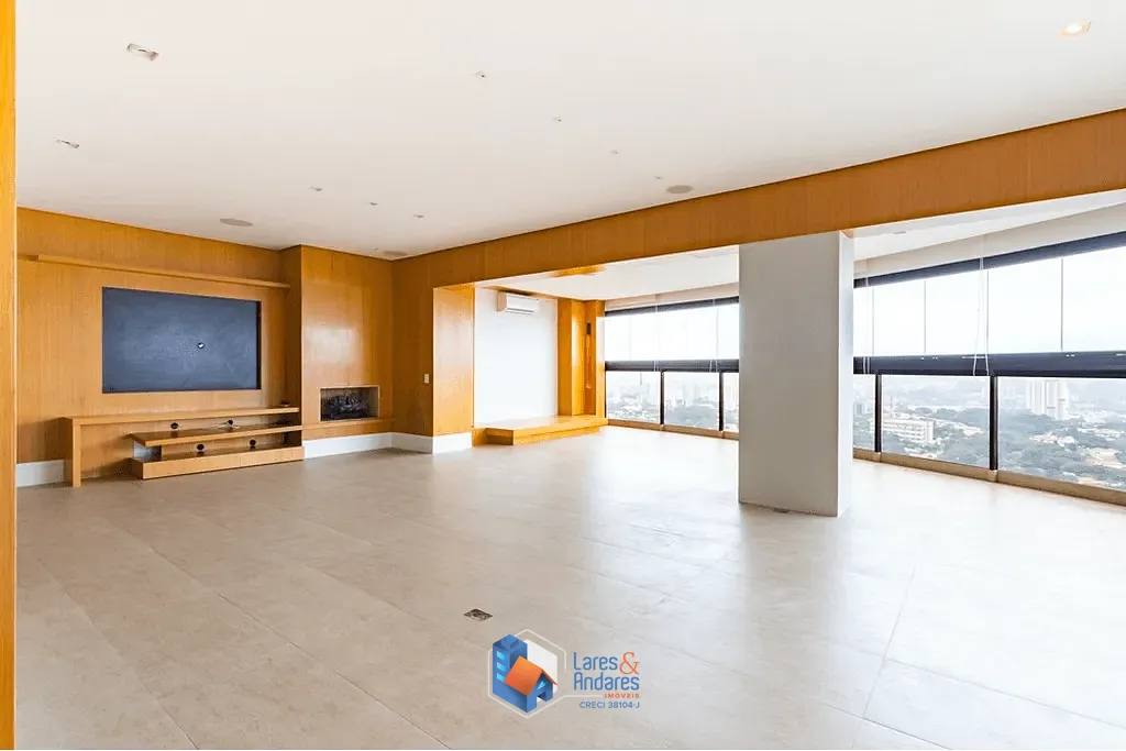 Apartamento, 3 quartos, 247 m² - Foto 1