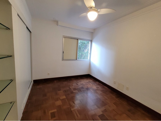 Foto do Apartamento - Apartamento à venda 3 Quartos 1 Suite 2 Vagas 127M² Moema São Paulo - SP | Correteria Imóveis