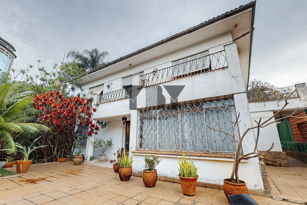 Casa à venda com 3 quartos, 855m² - Foto 1