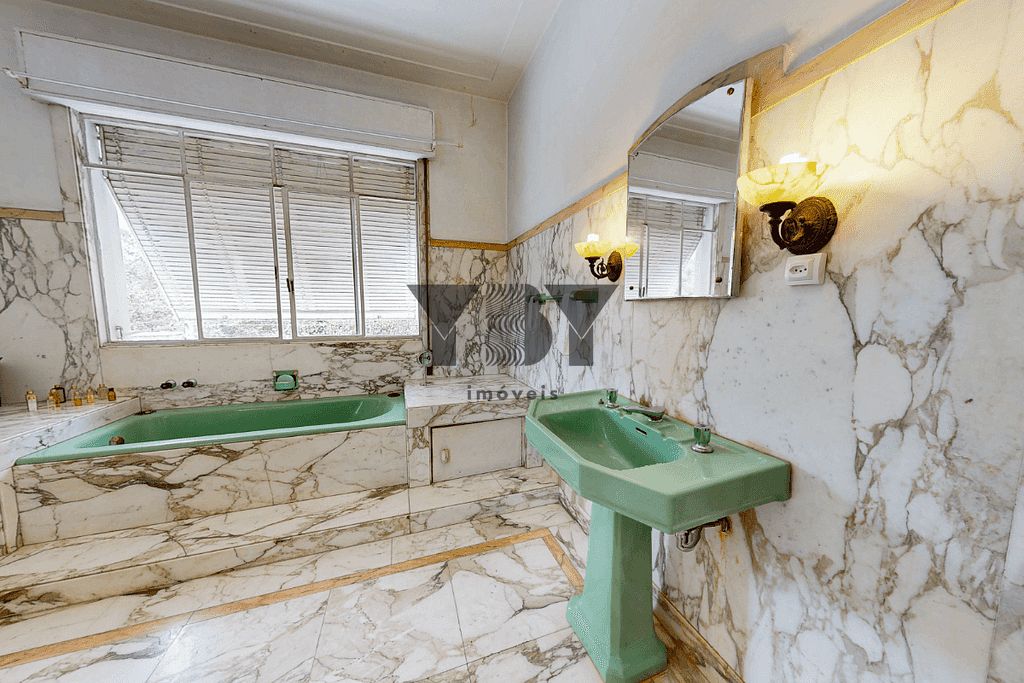 Casa à venda com 3 quartos, 855m² - Foto 4