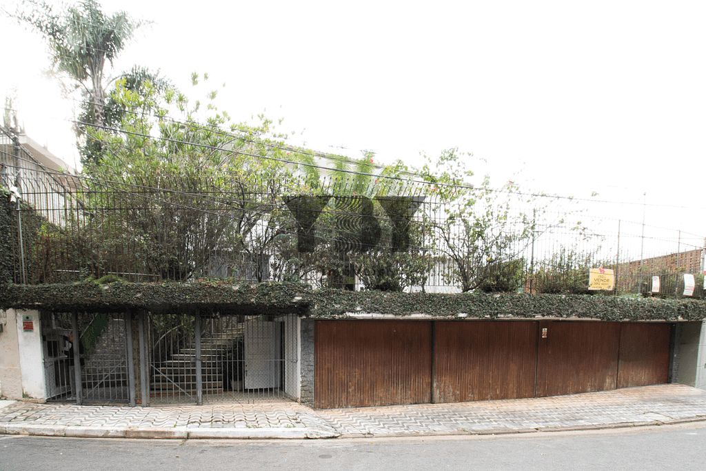 Casa à venda com 3 quartos, 855m² - Foto 34
