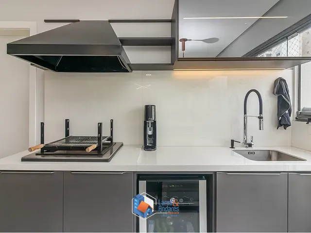 Apartamento 4 quartos e 5 banheiros, à venda, no bairro Jardim Prudência em São Paulo