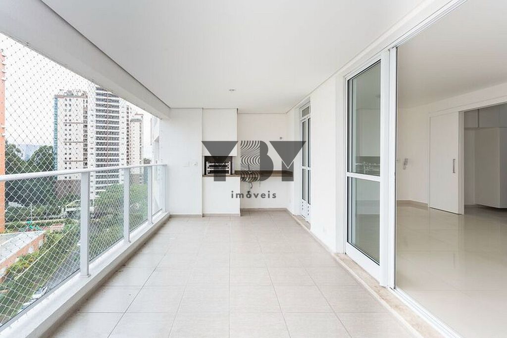 Apartamento à venda com 3 quartos, 213m² - Foto 32