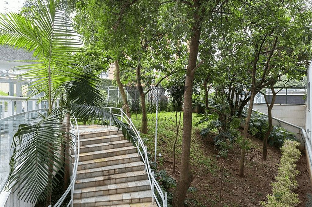 Apartamento à venda com 3 quartos, 213m² - Foto 10