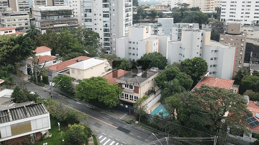 Casa à venda com 4 quartos, 300m² - Foto 56