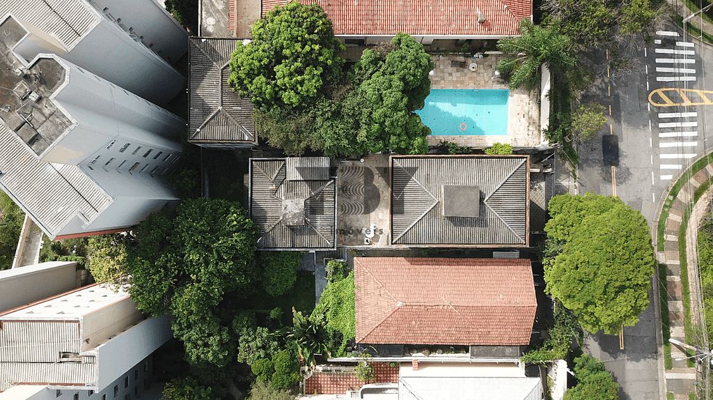 Casa à venda com 4 quartos, 300m² - Foto 49