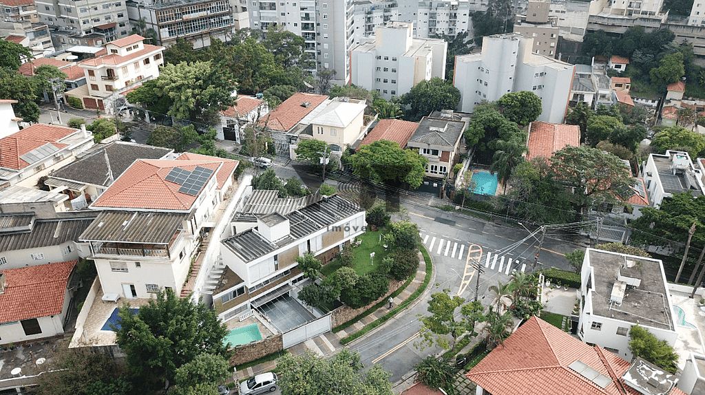 Casa à venda com 4 quartos, 300m² - Foto 39