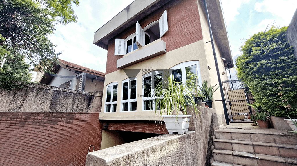 Casa à venda com 4 quartos, 300m² - Foto 47