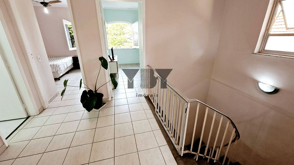 Casa à venda com 4 quartos, 300m² - Foto 71