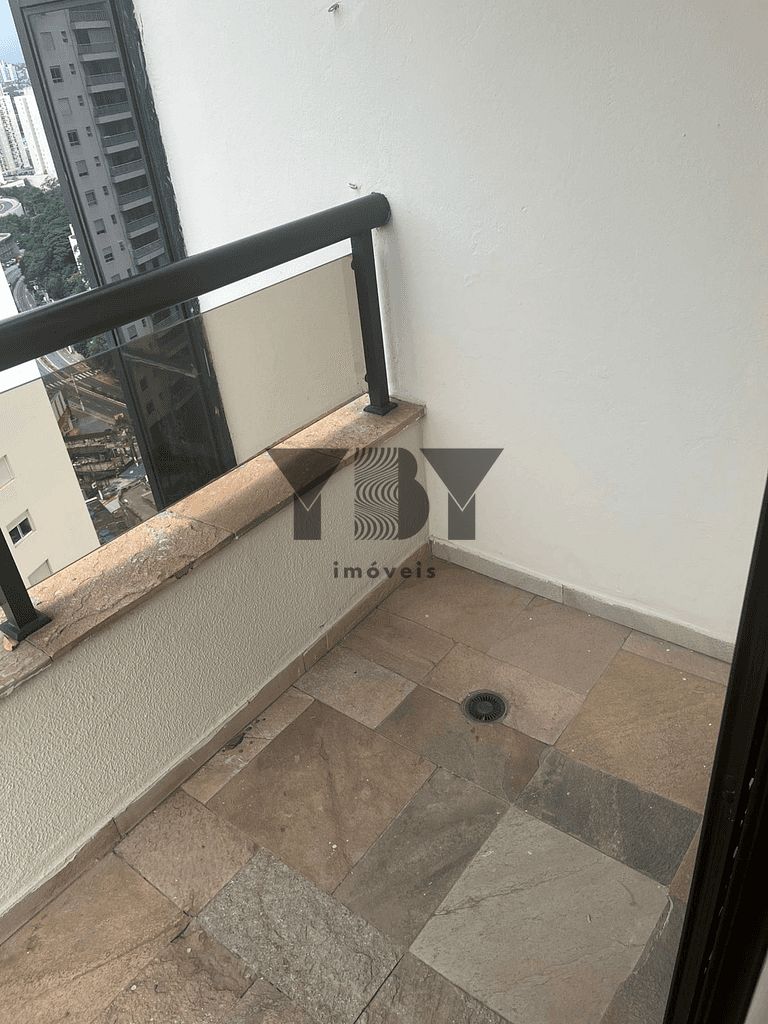 Apartamento à venda com 3 quartos, 230m² - Foto 13