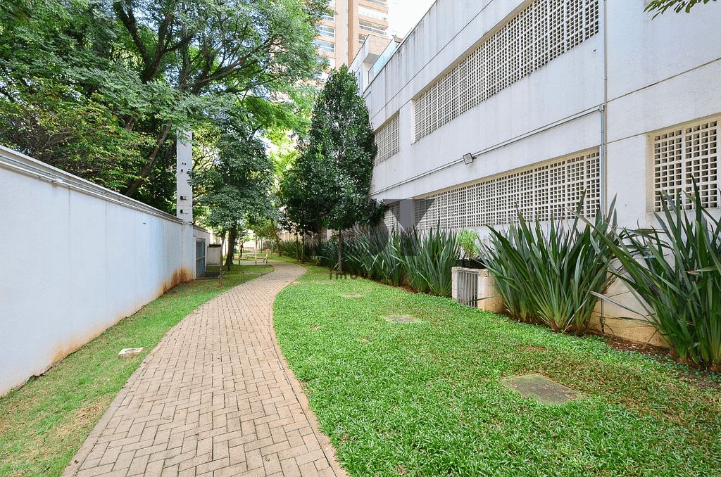 Apartamento à venda com 2 quartos, 94m² - Foto 26