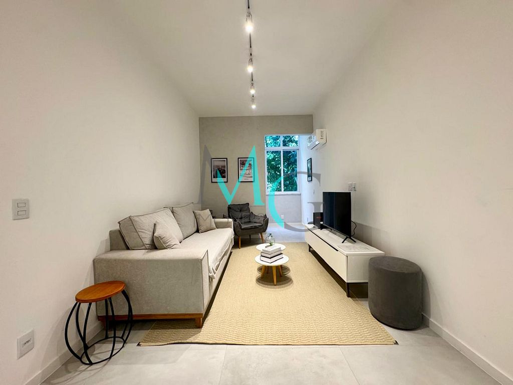 Apartamento à venda com 2 quartos, 70m² - Foto 29