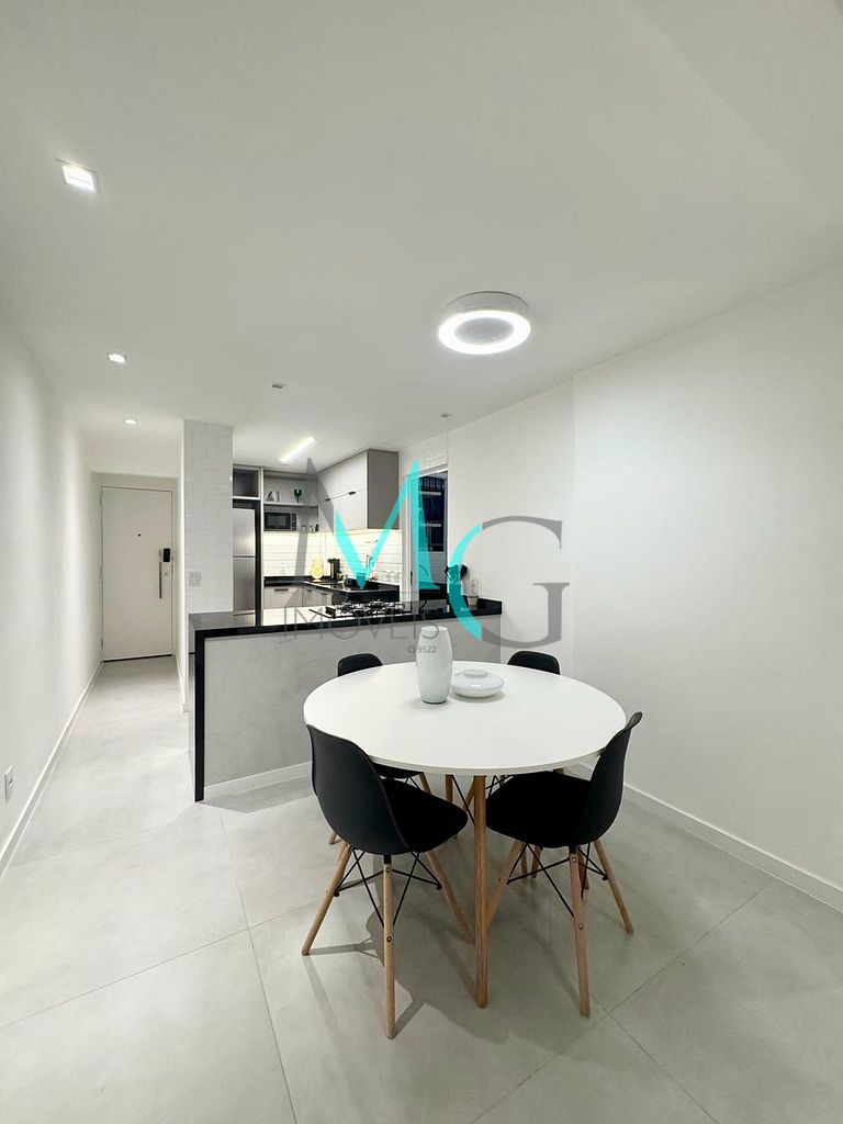 Apartamento à venda com 2 quartos, 70m² - Foto 11